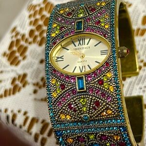 Heidi Daus “Devinely Deco” vintage watch bracelet. EUC size S/M